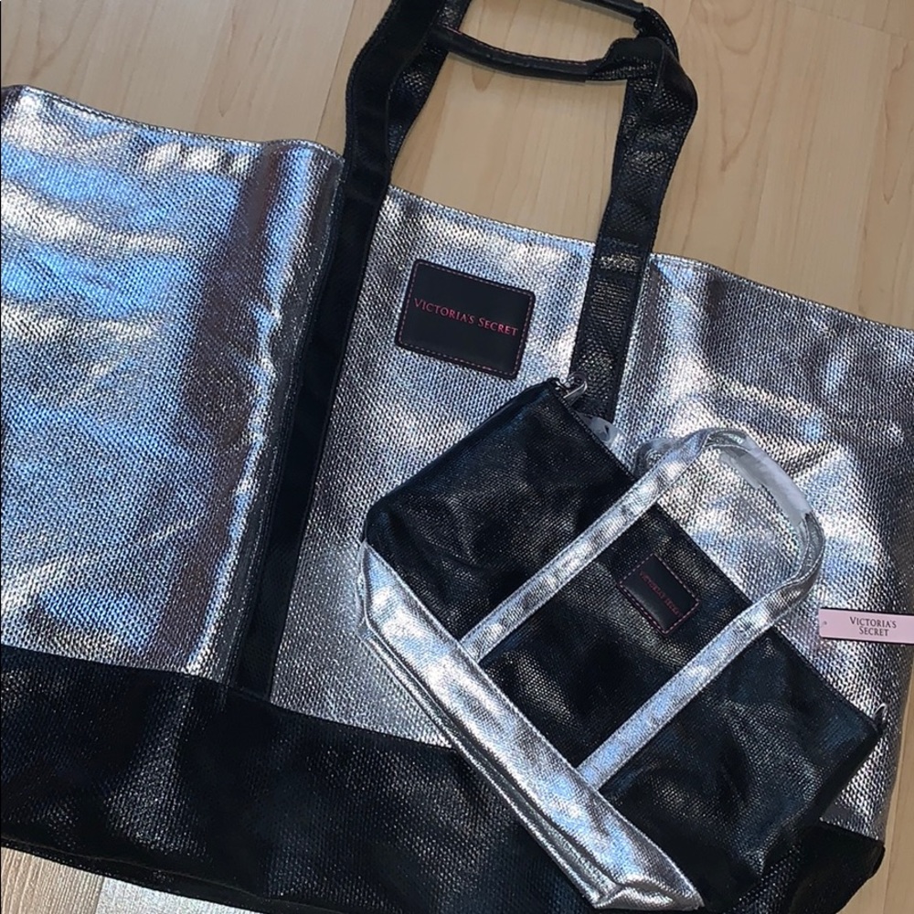 Victoria’s Secret tote set